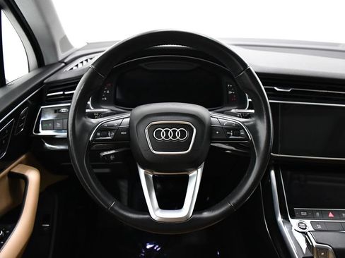 Used 2021 Audi Q7 2.0T Premium Plus w/ Premium Plus Package AWD/4WD image 9