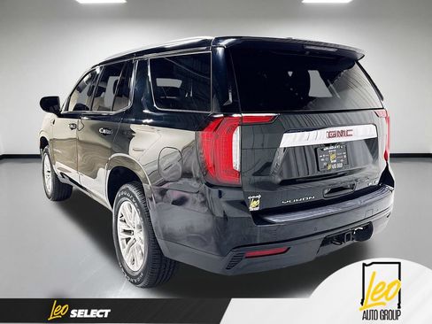 Used 2023 GMC Yukon SLE w/ Gmc Pro Safety Plus Package AWD/4WD image 10