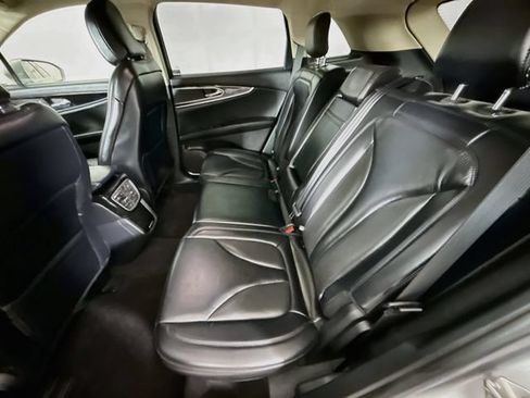 Used 2021 Lincoln Nautilus FWD w/ Equipment Group 101A image 24
