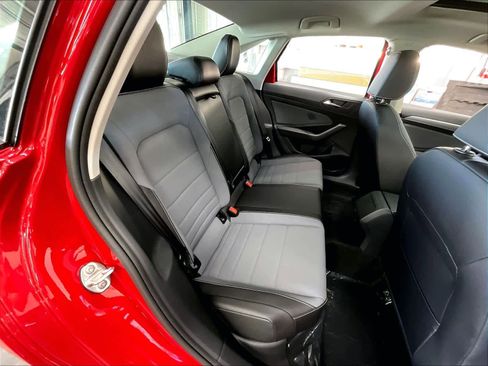 New 2026 Volkswagen Jetta SE image 26