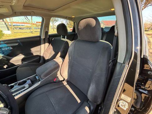 Used 2014 Nissan Altima 2.5 SV w/ Convenience Package image 13