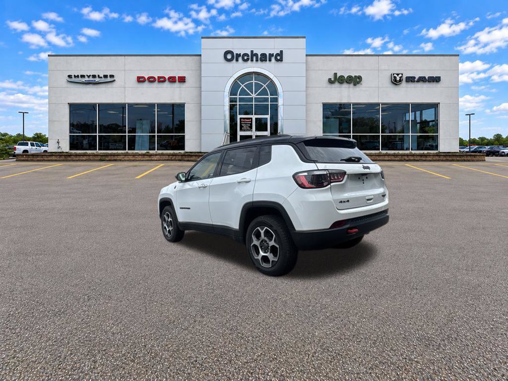 Used 2022 Jeep Compass Trailhawk AWD/4WD image 6