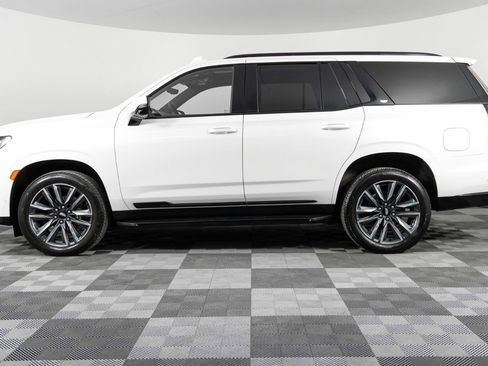 Used 2021 Cadillac Escalade Sport image 4