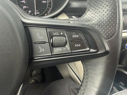 Used 2021 Alfa Romeo Stelvio Sprint w/ Sun & Sound Package AWD/4WD image 14