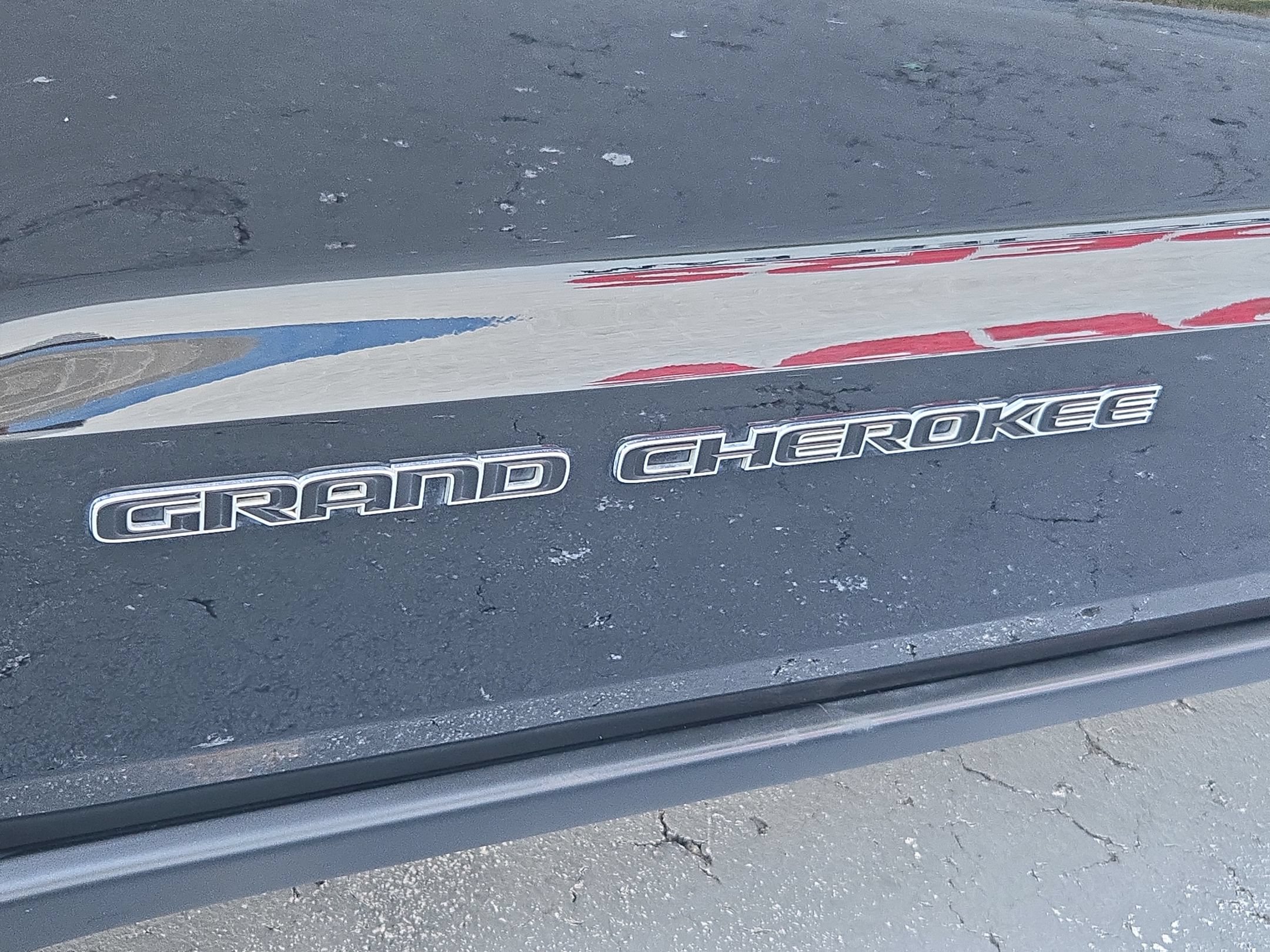 Used 2021 Jeep Grand Cherokee Laredo X RWD image 37
