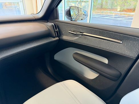 New 2026 Volvo EX30 Ultra w/ Climate Package image 29