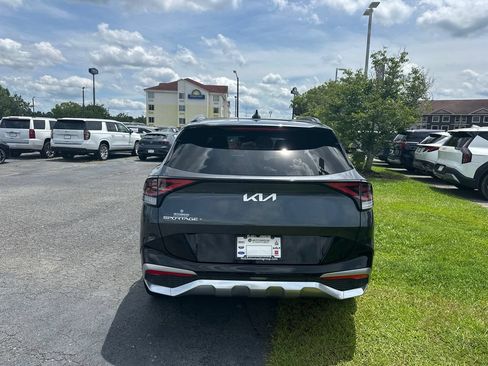 Certified 2024 Kia Sportage SX FWD image 6