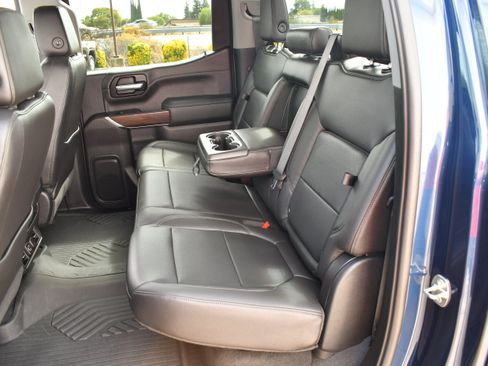 Used 2020 GMC Sierra 1500 SLT w/ Driver Alert Package I RWD image 26