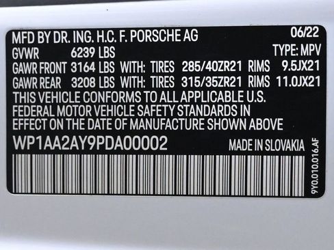 Certified 2023 Porsche Cayenne Platinum Edition AWD/4WD image 29