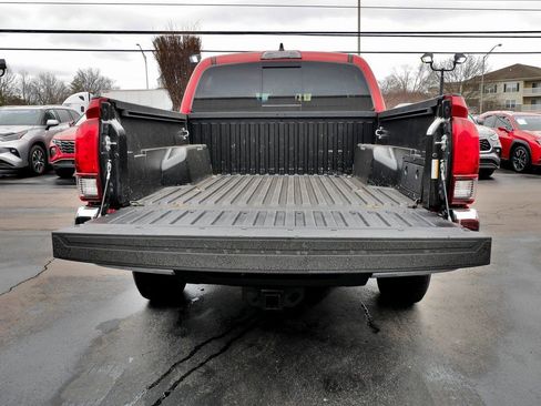 Used 2023 Toyota Tacoma SR5 image 15