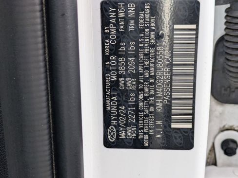 Certified 2024 Hyundai Elantra SEL FWD image 49