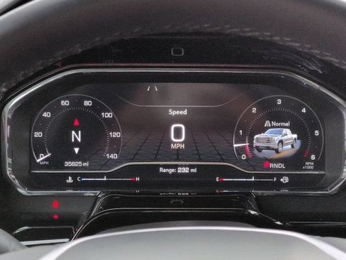 Used 2025 GMC Sierra 1500 SLT RWD image 26