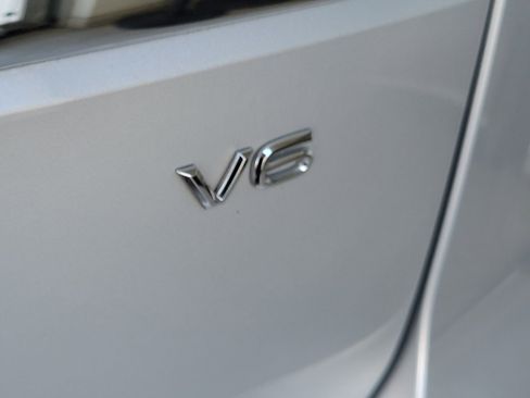 Used 2018 Volkswagen Atlas SEL image 5