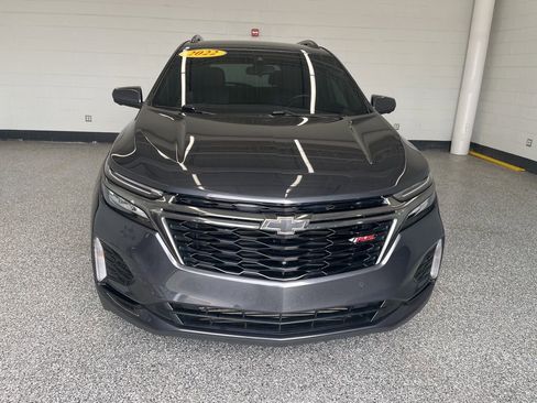 Used 2022 Chevrolet Equinox RS w/ RS Leather Package FWD image 9