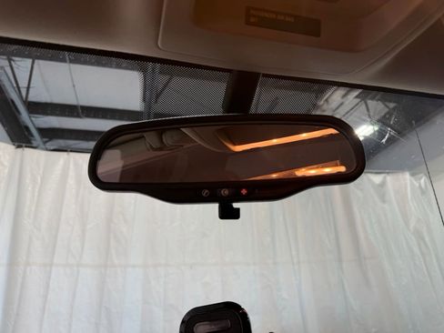 Used 2011 Chevrolet Silverado 1500 LT w/ Regional Value Package RWD image 17