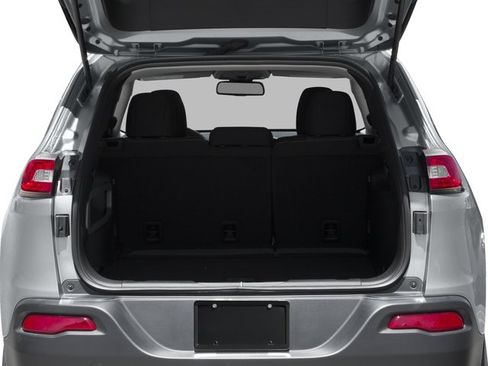 Certified 2016 Jeep Cherokee Sport FWD image 12