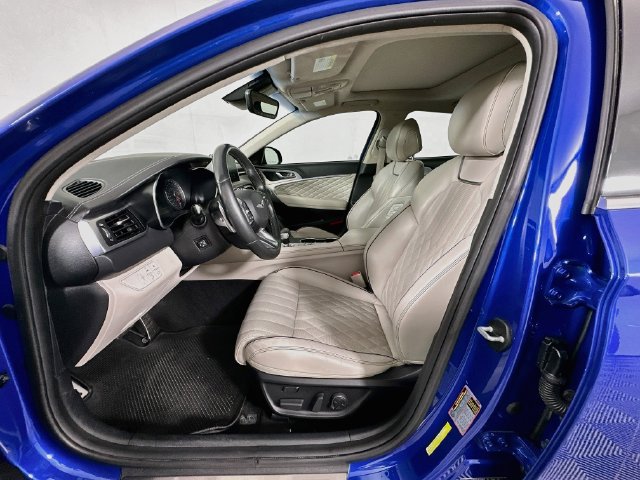Used 2020 Genesis G70 3.3T w/ Prestige Package RWD image 21