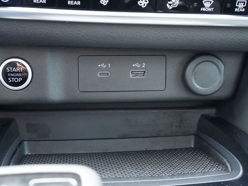 Used 2023 Nissan Rogue SL w/ SL Premium Package image 34