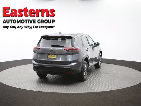 Used 2024 Nissan Rogue S AWD/4WD image 39