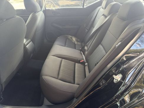 Used 2026 Nissan Altima 2.5 SV FWD image 37