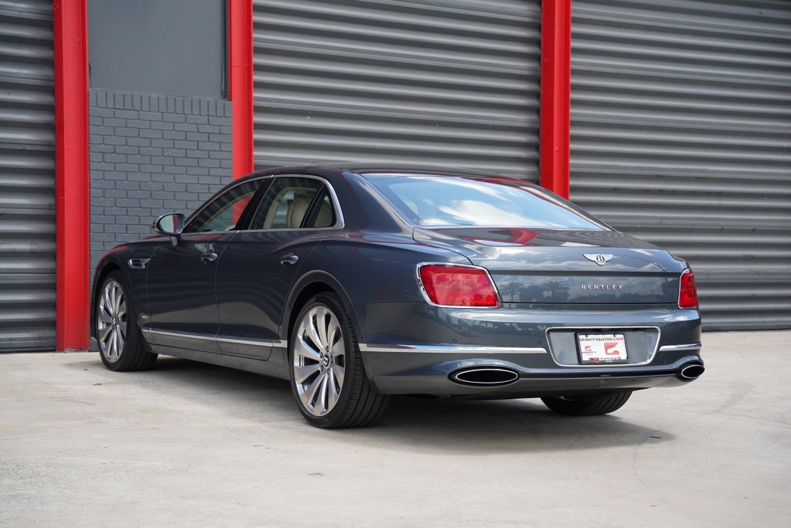 Used 2020 Bentley Flying Spur W12 AWD/4WD image 14