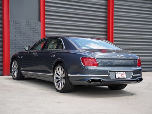 Used 2020 Bentley Flying Spur W12 AWD/4WD image 14