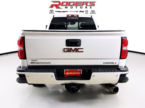 Used 2018 GMC Sierra 3500 Denali AWD/4WD image 12