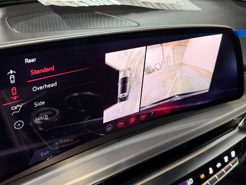 New 2026 Cadillac Lyriq V image 31