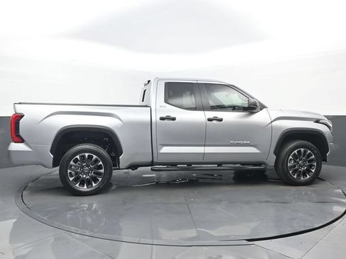 Used 2025 Toyota Tundra SR5 AWD/4WD image 2