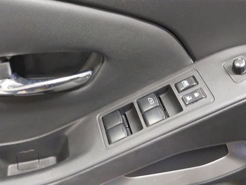 Used 2022 Nissan Frontier SV AWD/4WD image 26