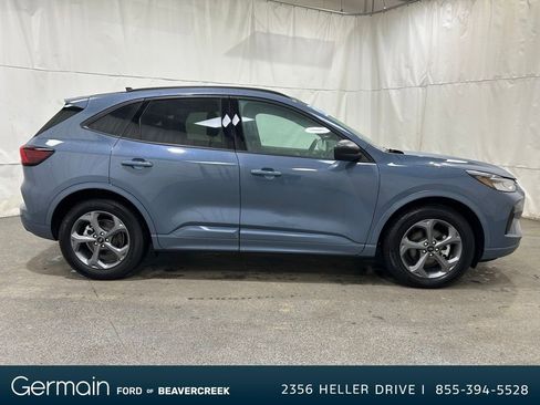 Used 2024 Ford Escape ST-Line w/ Tech Pack #1 image 9