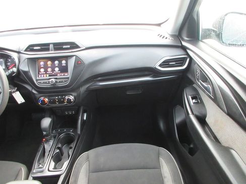 Used 2023 Chevrolet TrailBlazer LS image 16