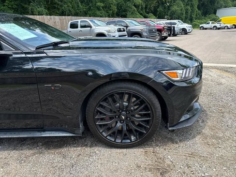 Used 2017 Ford Mustang GT Premium w/ GT Performance Package RWD image 27