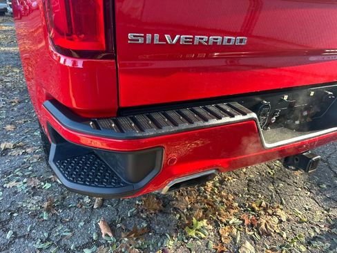 Certified 2020 Chevrolet Silverado 1500 RST image 18