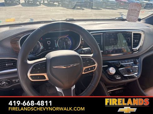 Used 2022 Chrysler Pacifica Pinnacle image 18