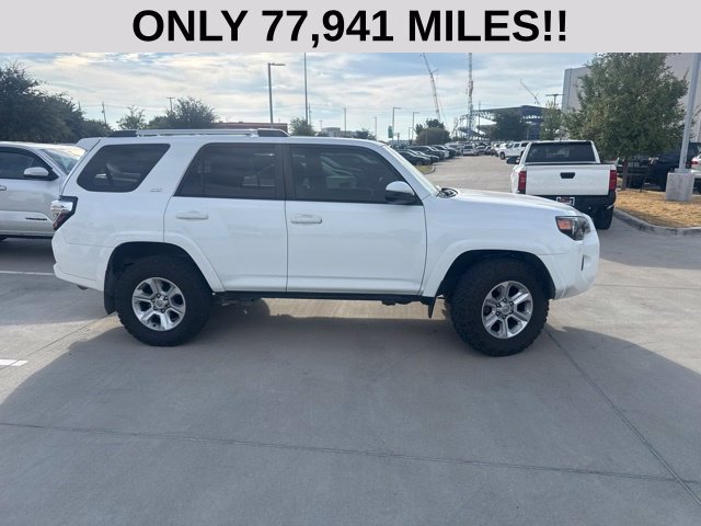 Used 2020 Toyota 4Runner SR5 AWD/4WD image 2