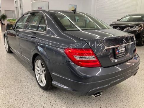 Used 2014 Mercedes-Benz C 300 4MATIC Sedan image 6