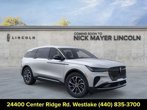 New 2026 Lincoln Nautilus Premier image 7