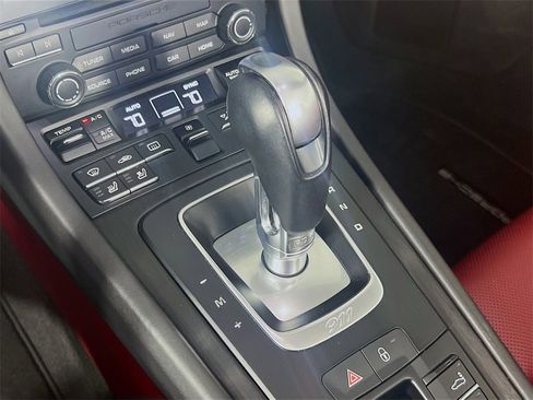 Certified 2018 Porsche 911 Carrera 4 GTS image 19