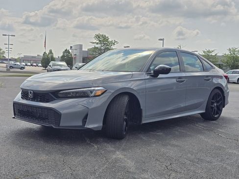 Used 2025 Honda Civic Sport image 11