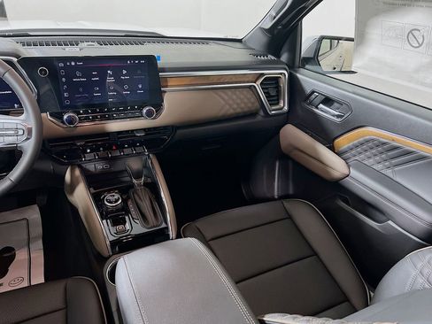 New 2026 GMC Canyon Denali image 20