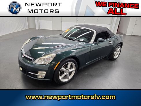 Used 2009 Saturn Sky w/ Premium Trim Package RWD image 1