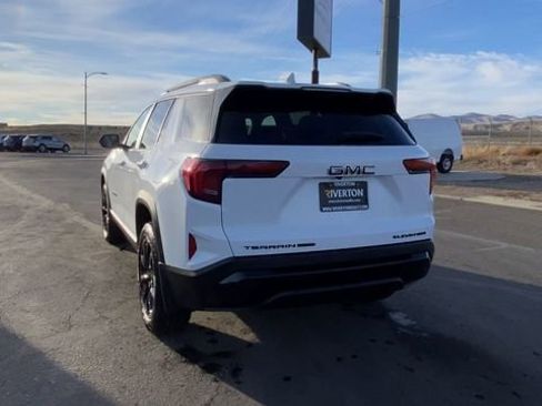 New 2026 GMC Terrain Elevation w/ Black Edition image 7