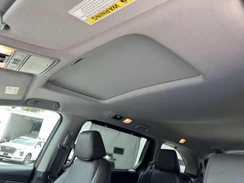 Used 2022 Honda Odyssey EX-L image 24