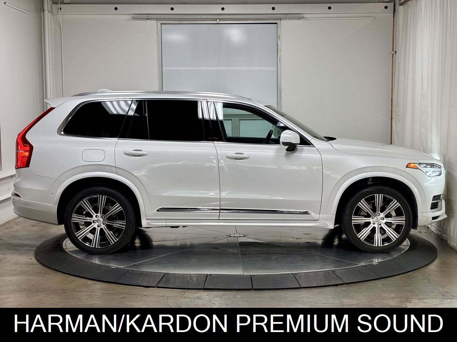 Used 2024 Volvo XC90 T8 Plus w/ Protection Package Premier AWD/4WD image 11