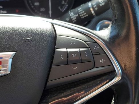 Certified 2022 Cadillac XT5 Premium Luxury w/ Technology Package image 12