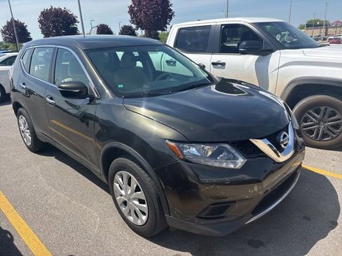 Used 2015 Nissan Rogue S AWD/4WD image 5