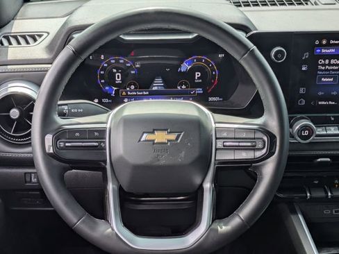 Used 2024 Chevrolet Colorado LT w/ LT Convenience Package II RWD image 19