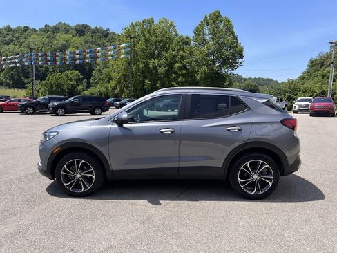 Used 2022 Buick Encore GX Select w/ Advanced Technology Package image 10