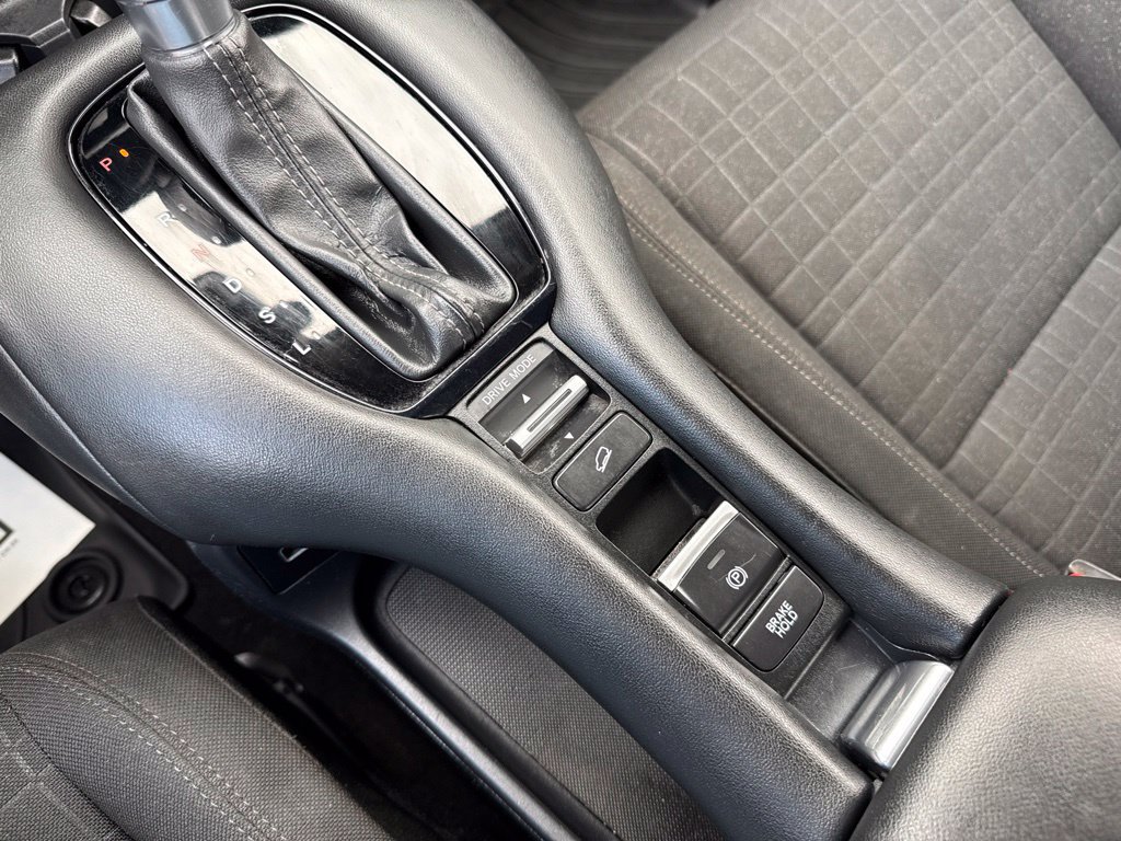 Used 2023 Honda HR-V LX image 37
